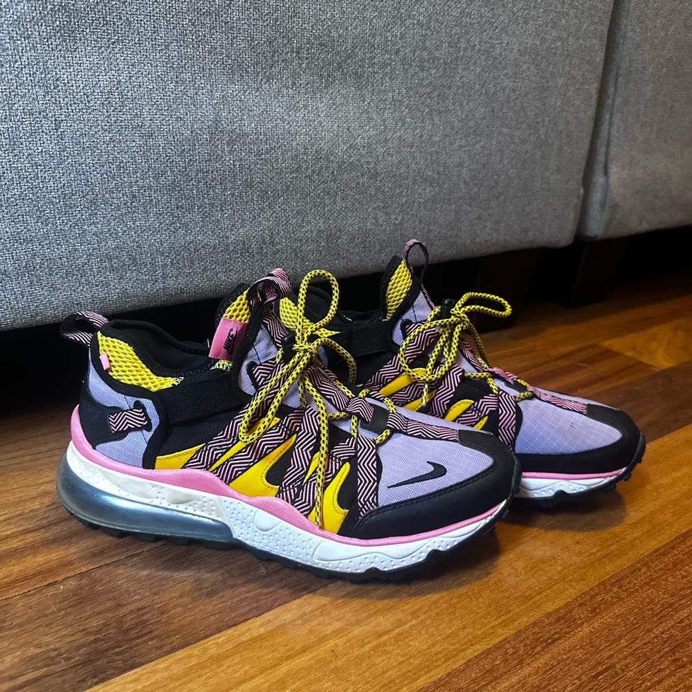 Rare 2018 Nike Air Max 270 Bowfin 'Atomic Violet'